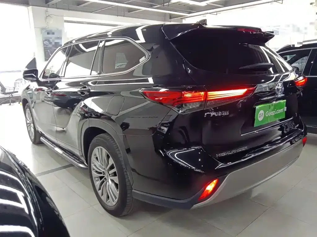 Toyota Highlander 2023 из CN, фото 7