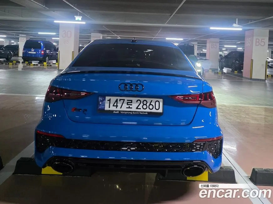 Audi RS3 2024 из KR, фото 6