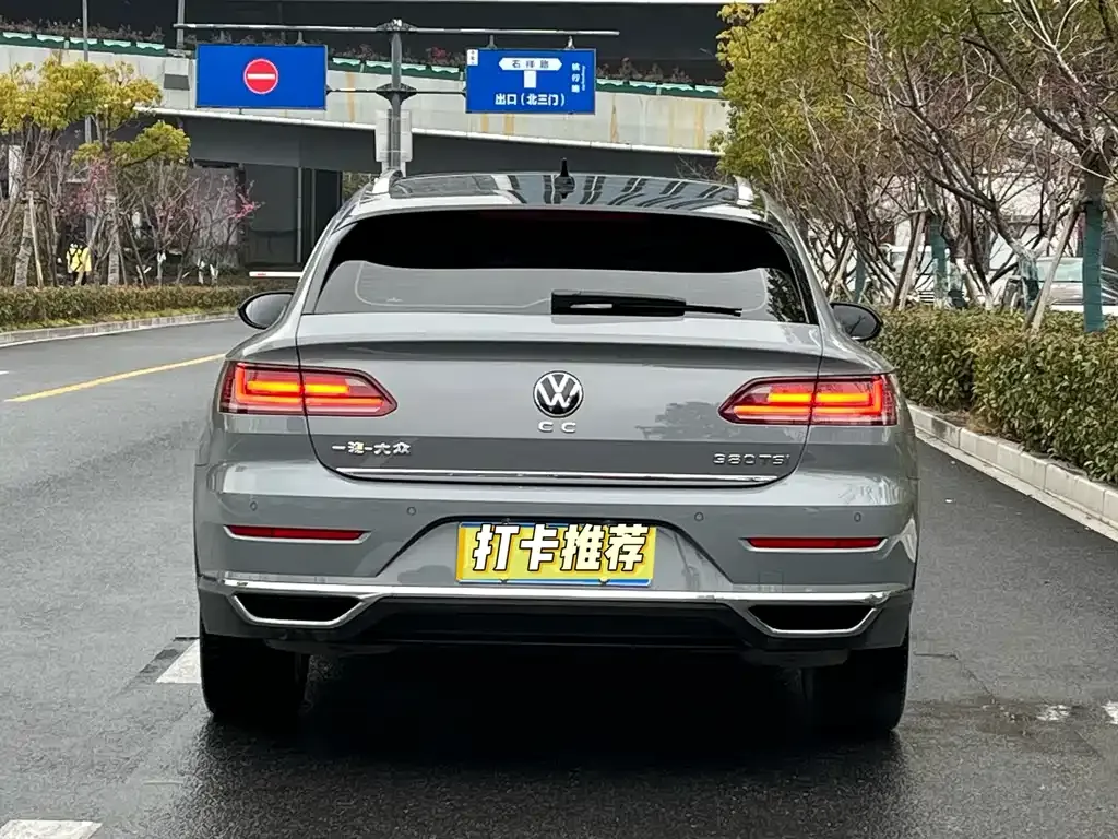 Volkswagen CC 2023 из CN, фото 7