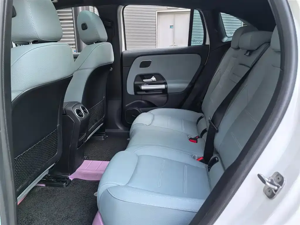 Mercedes-Benz EQA 2025 из CN, фото 5