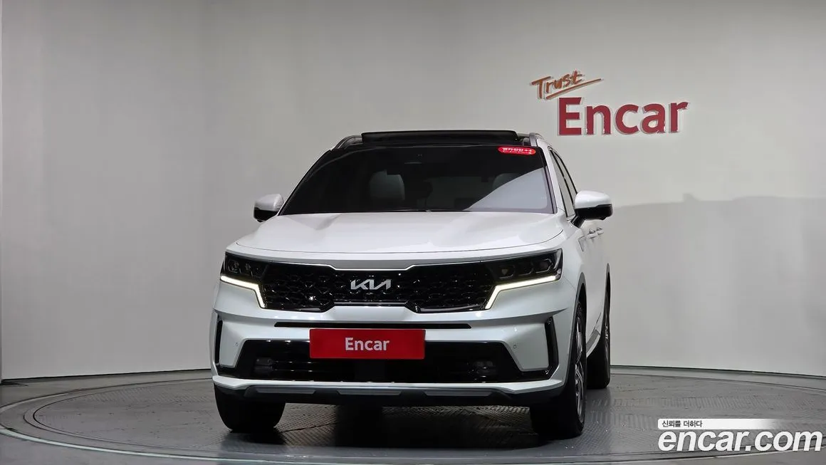 Kia Sorento — фото 5