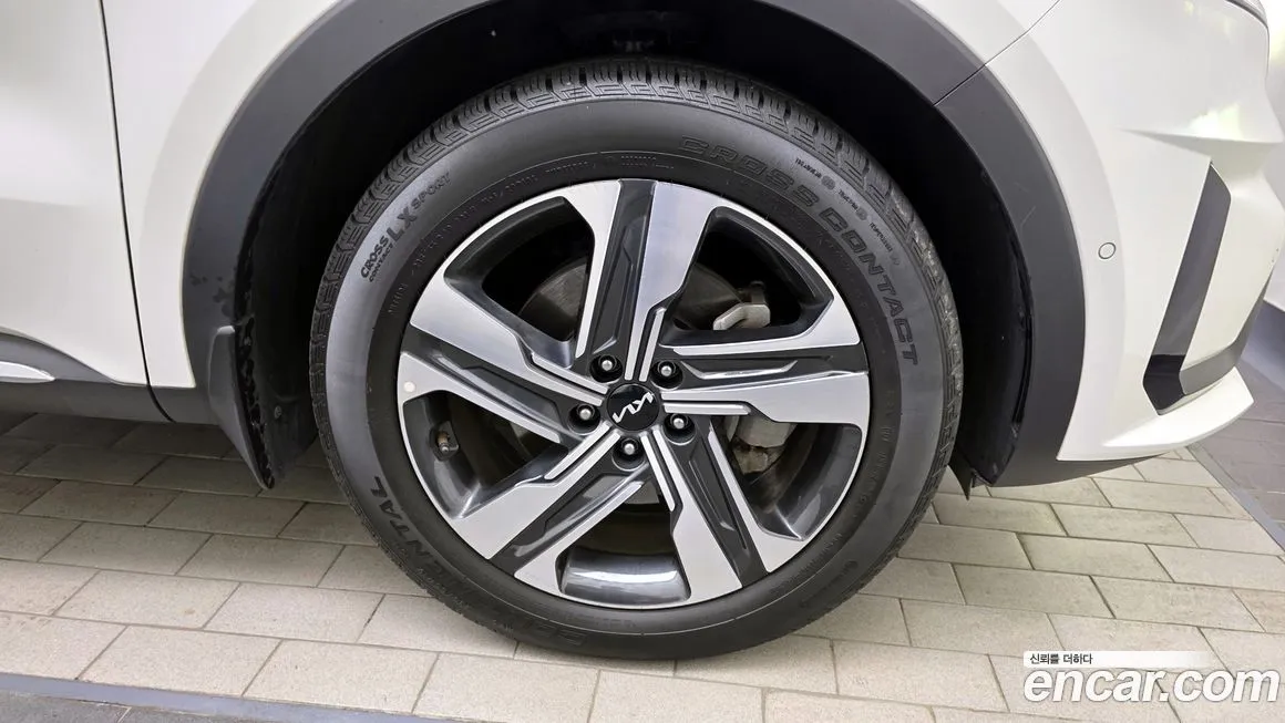 Kia Sorento — фото 9