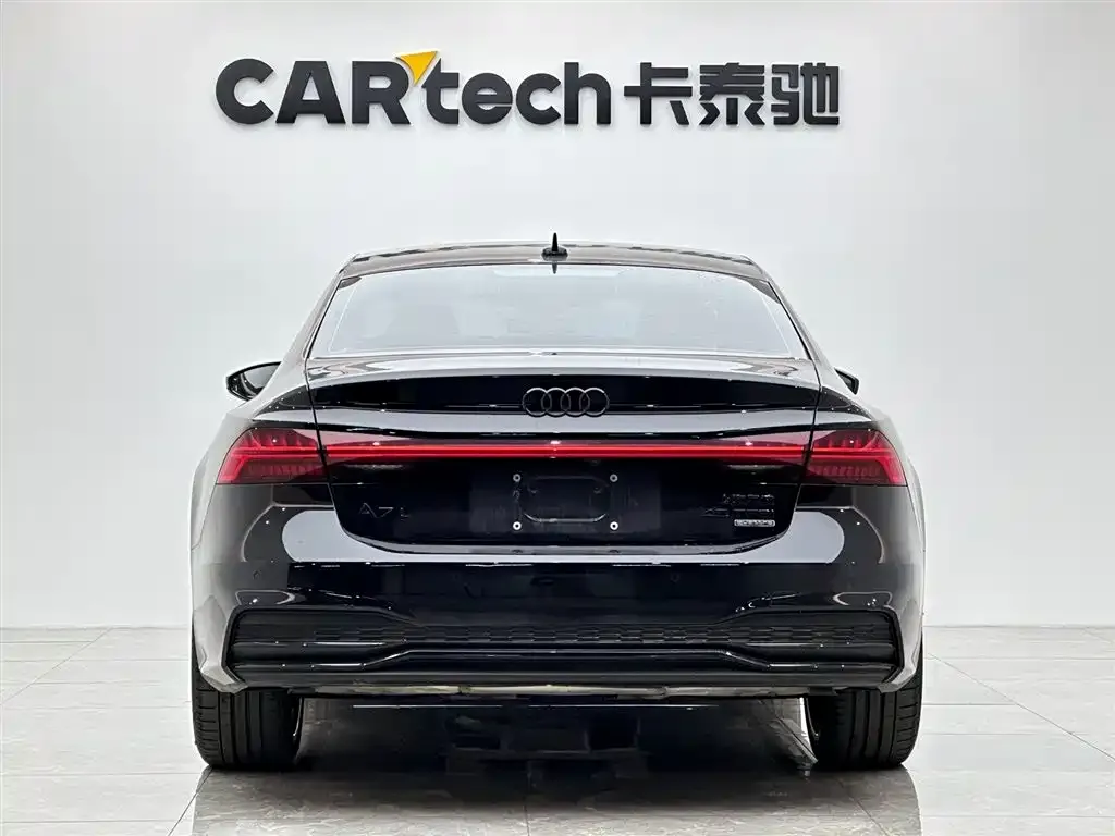Audi A7L 2024 из CN, фото 9