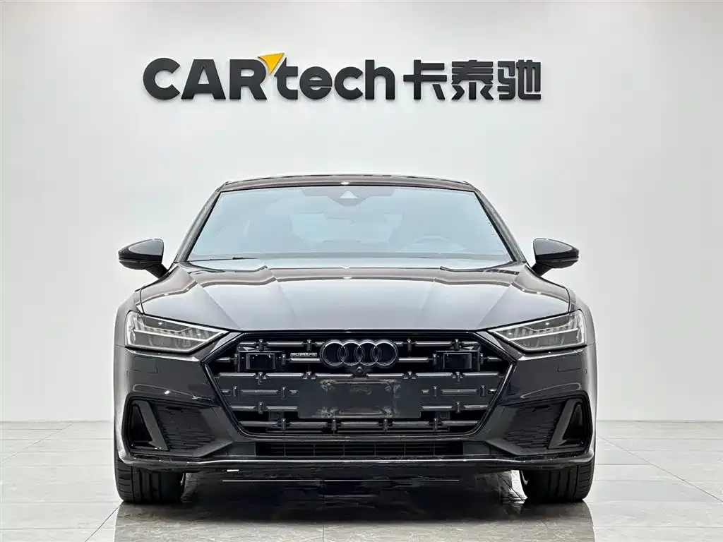 Audi A7L 2024 из CN, фото 8