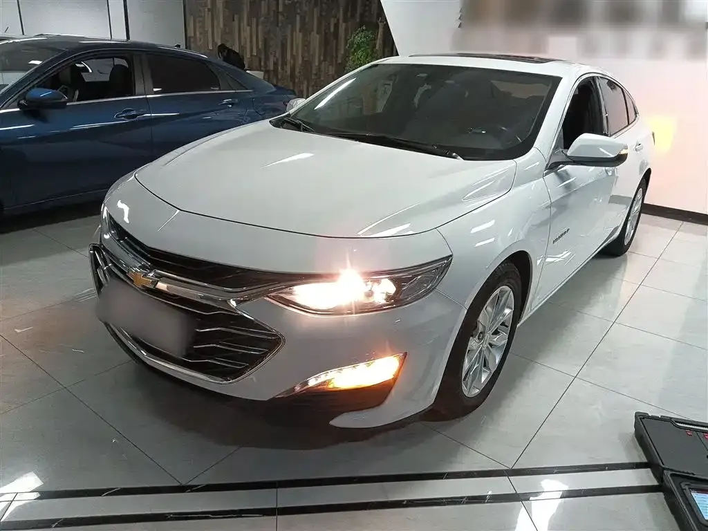 Chevrolet Malibu XL 2022 из CN, фото 1