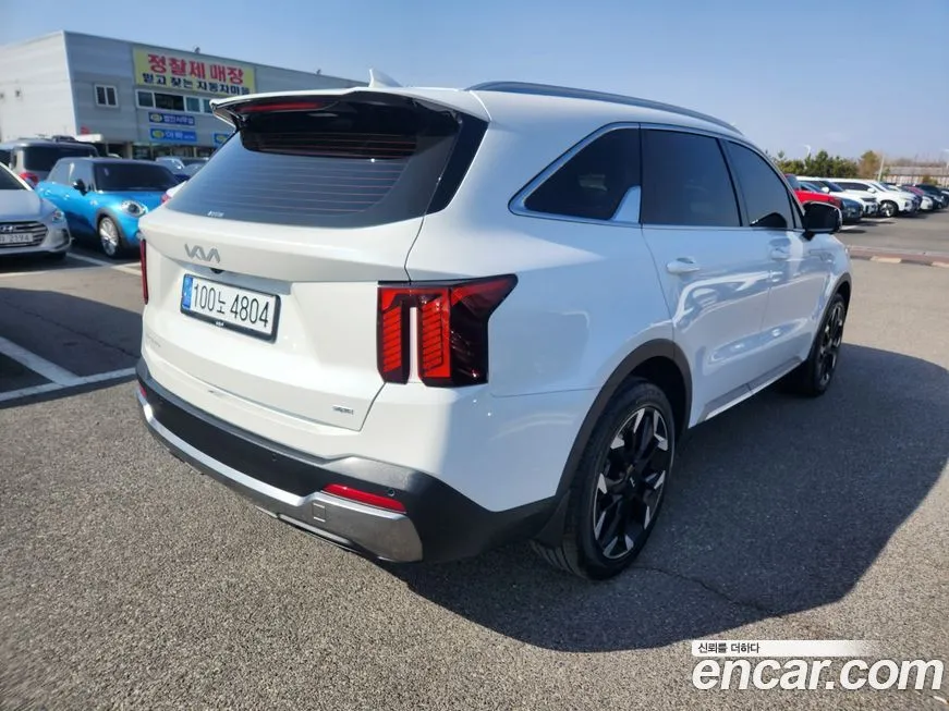 Kia Sorento — фото 5
