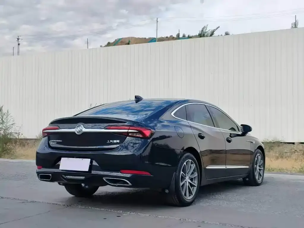 Buick LaCrosse 2021 из CN, фото 2