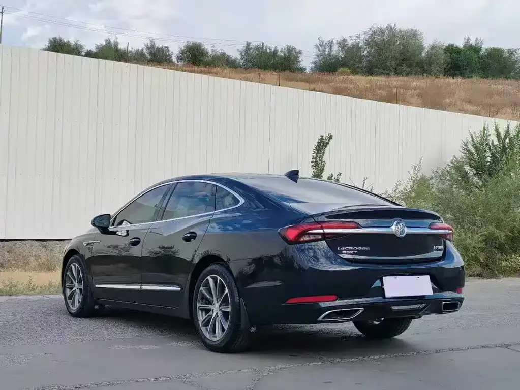 Buick LaCrosse 2021 из CN, фото 3