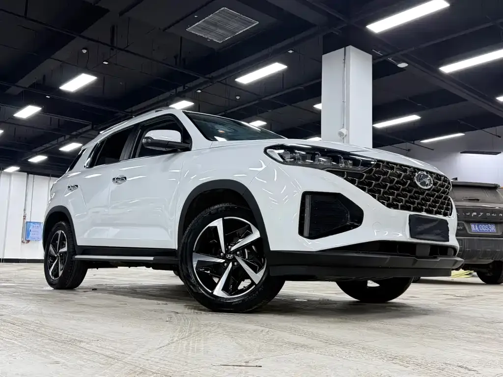 Hyundai ix35 2023 из CN, фото 2