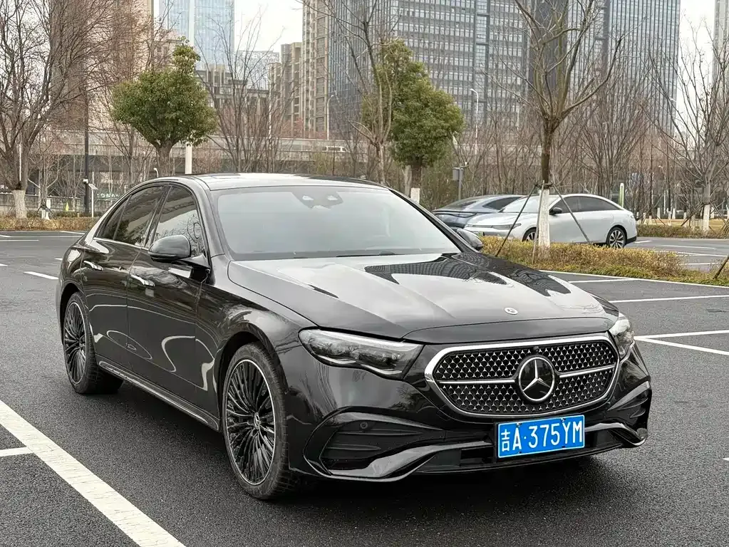 Mercedes-Benz E-Class (Import) — фото 5