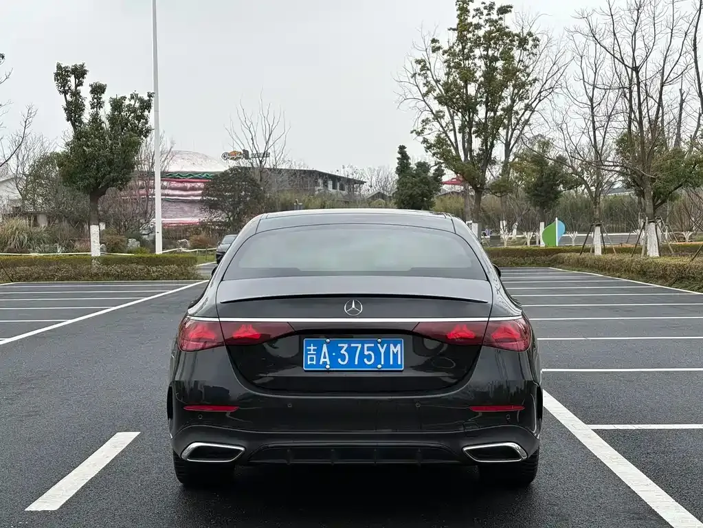 Mercedes-Benz E-Class (Import) — фото 9