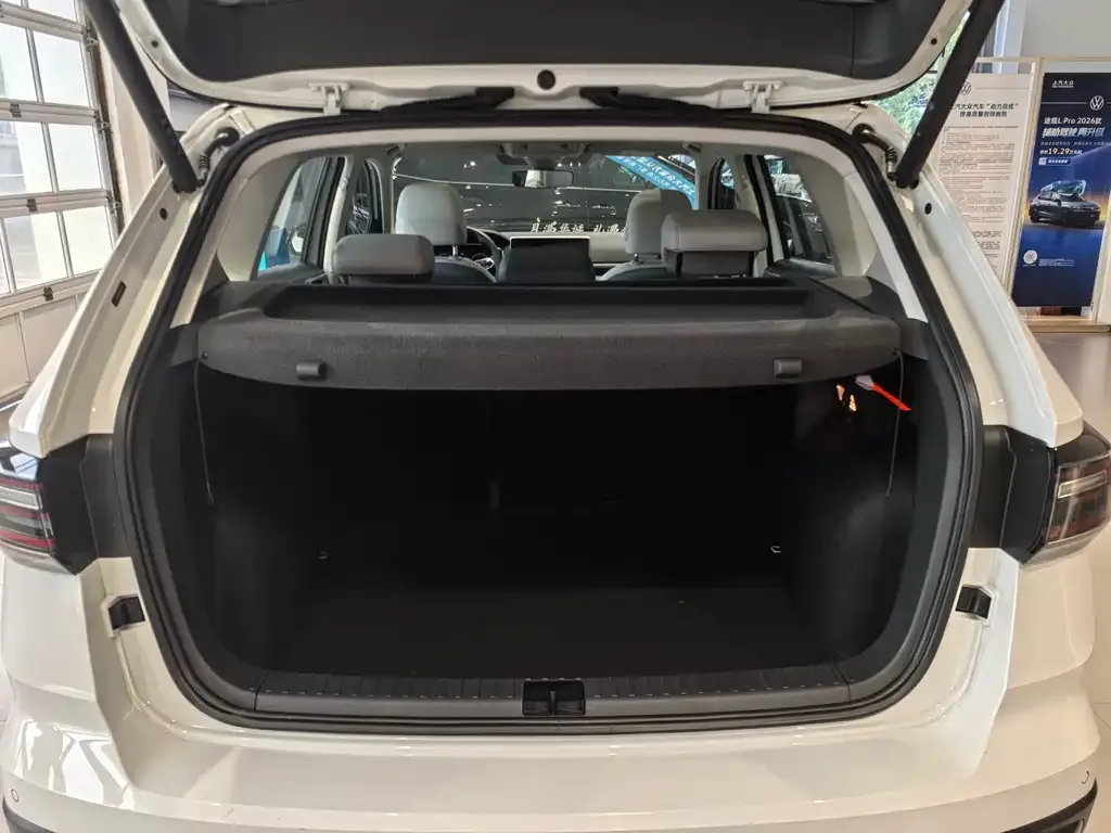 Volkswagen Tharu 2024 из CN, фото 10