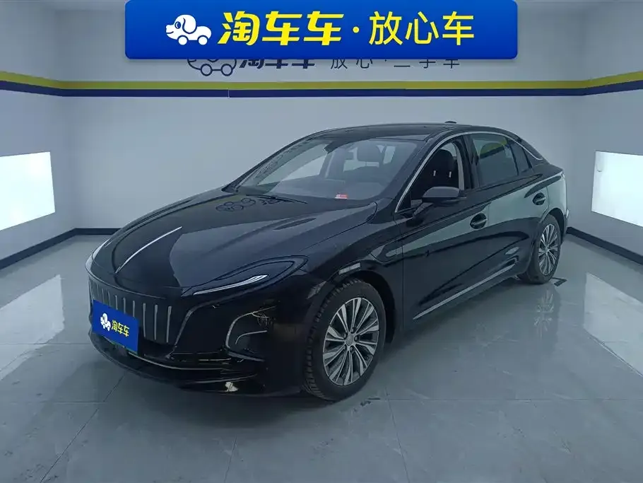 Hongqi E-QM5 — фото 1