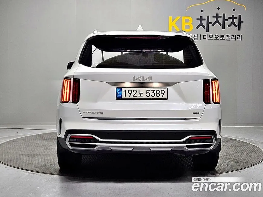 Kia Sorento — фото 2