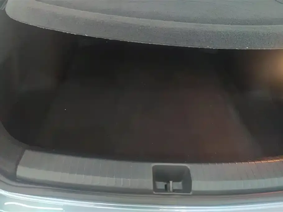 Volkswagen Lamando 2023 из CN, фото 6