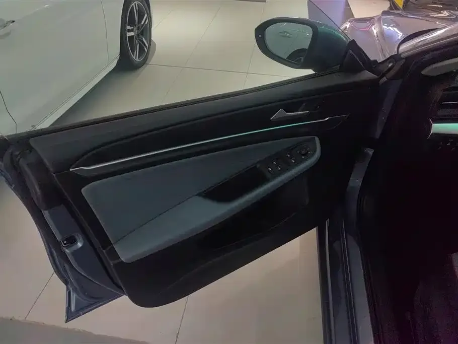 Volkswagen Lamando 2023 из CN, фото 5
