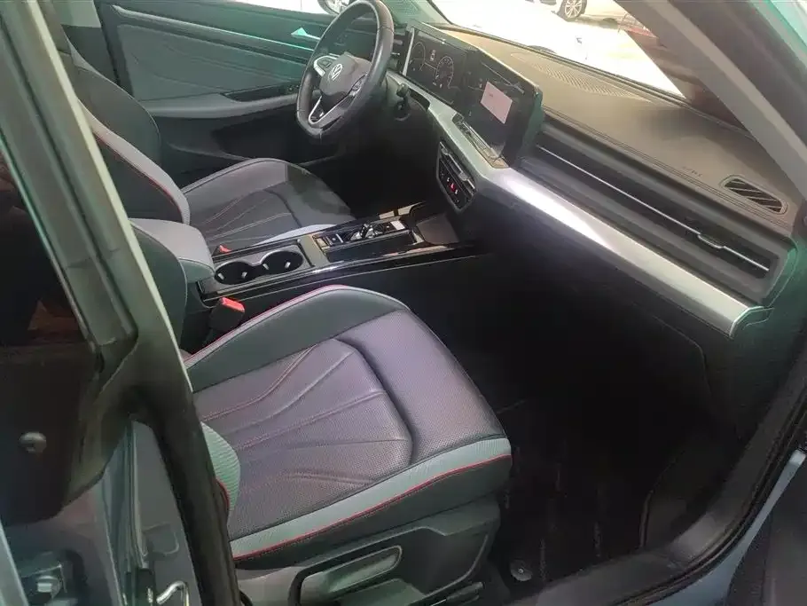 Volkswagen Lamando 2023 из CN, фото 4