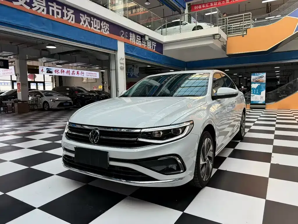 Volkswagen Bora 2022 из CN, фото 1