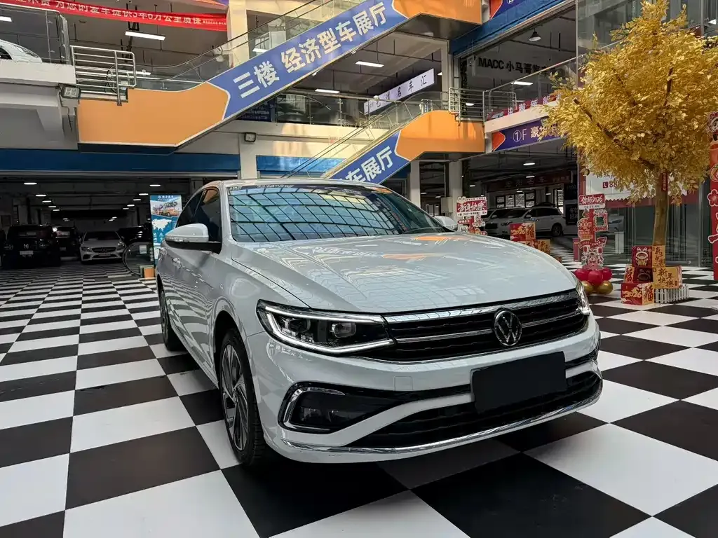 Volkswagen Bora 2022 из CN, фото 9