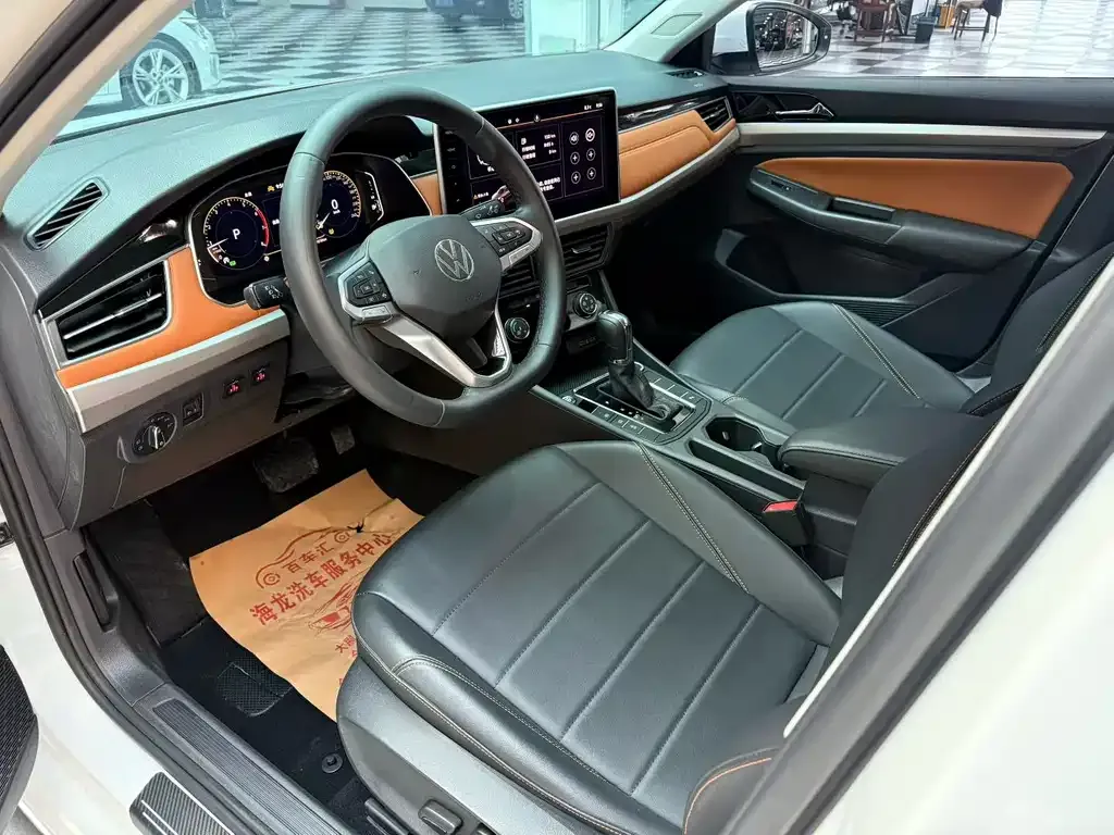 Volkswagen Bora 2022 из CN, фото 7
