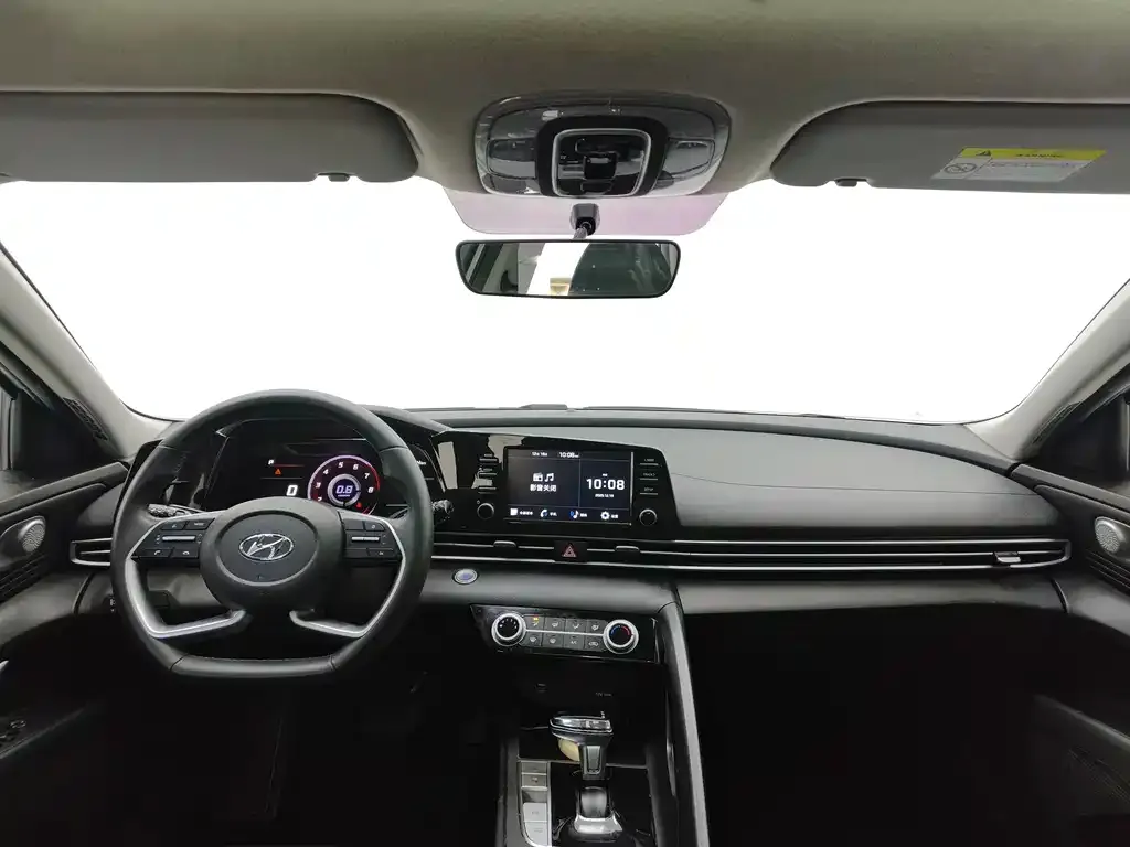 Hyundai Elantra 2022 из CN, фото 10