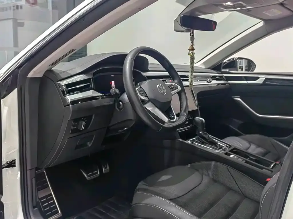 Volkswagen CC 2022 из CN, фото 6