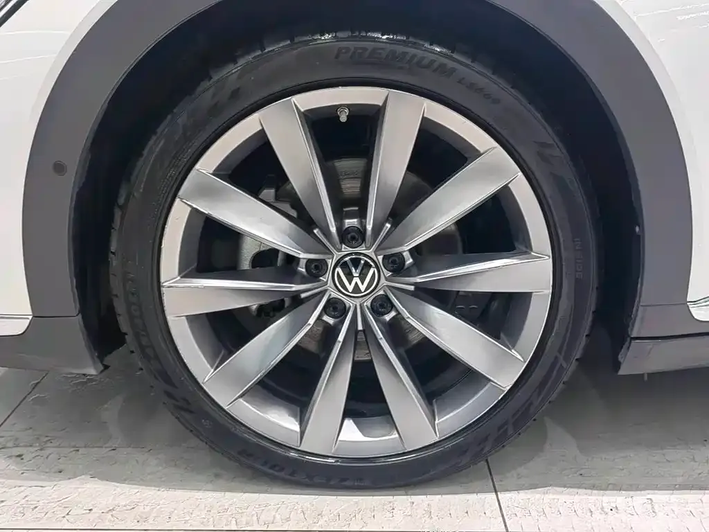Volkswagen CC 2022 из CN, фото 5