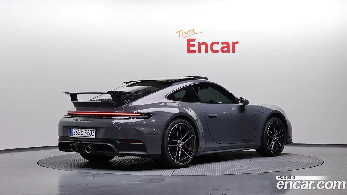 Porsche 911 2025 из KR, фото 7