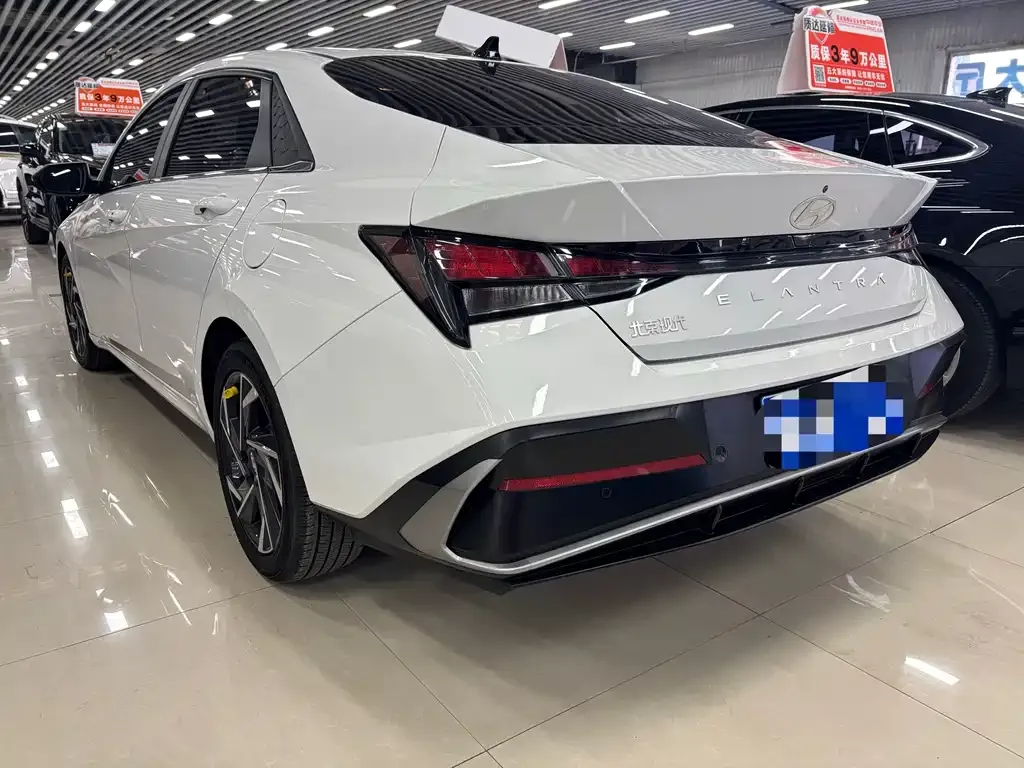 Hyundai Elantra 2024 из CN, фото 4