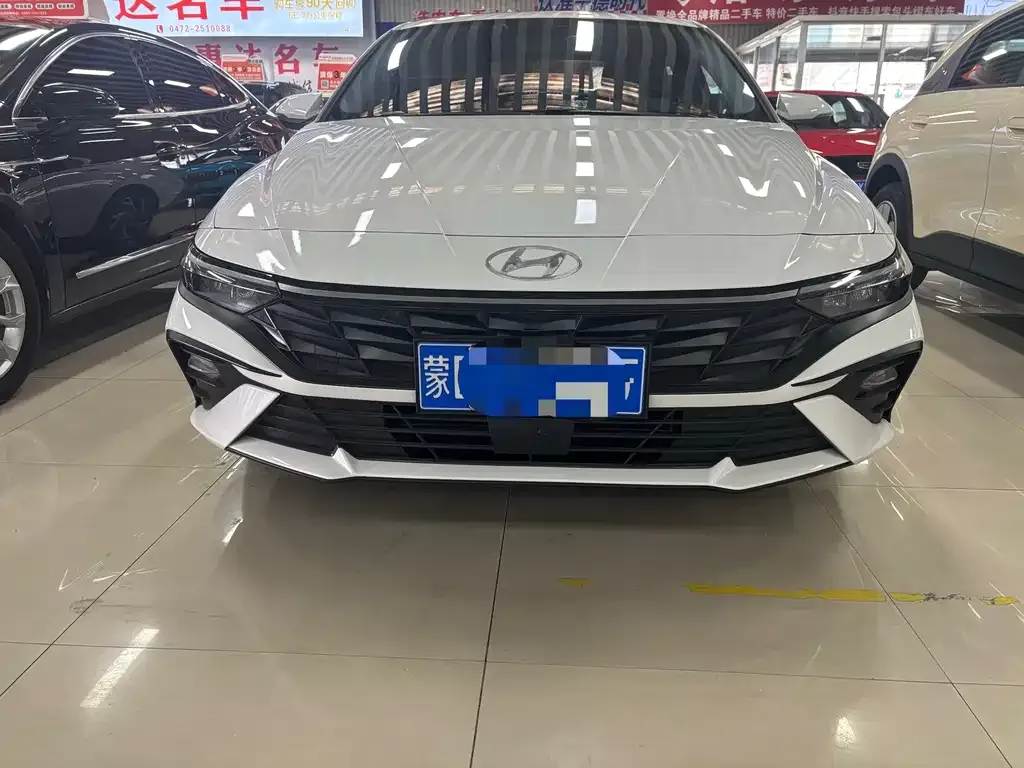 Hyundai Elantra 2024 из CN, фото 10