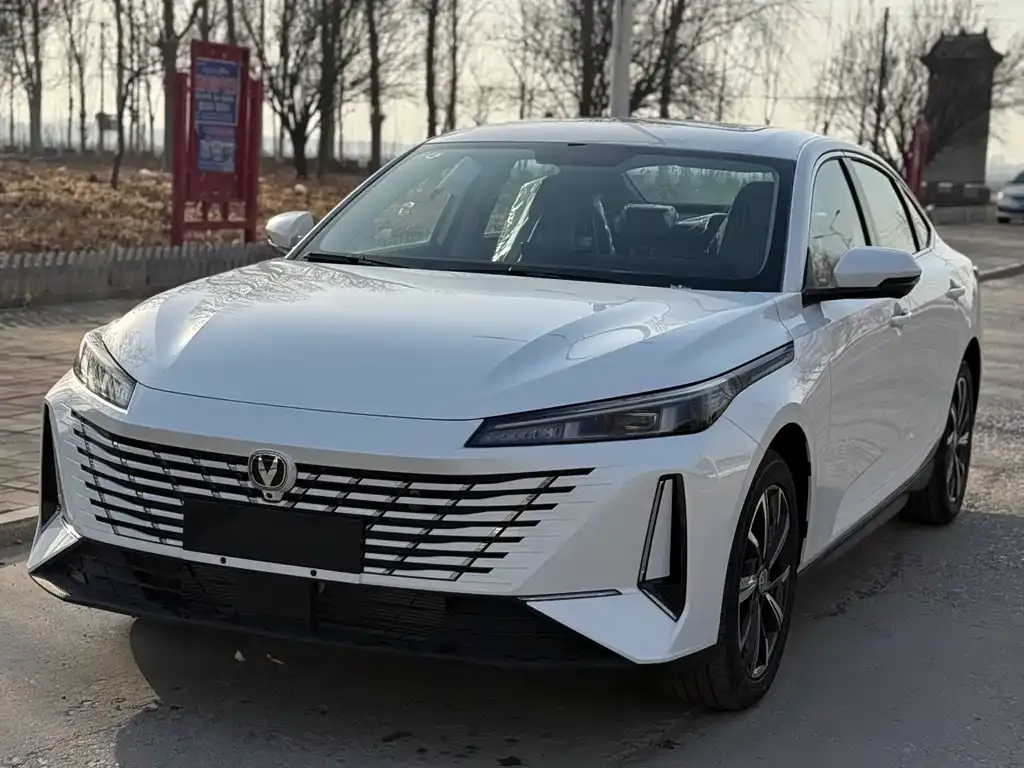 Changan Eado 2025 из CN, фото 1