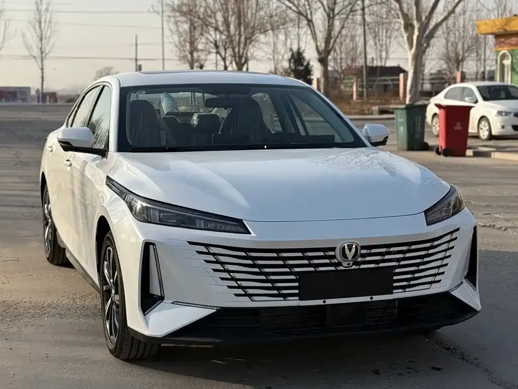 Changan Eado 2025 из CN, фото 6