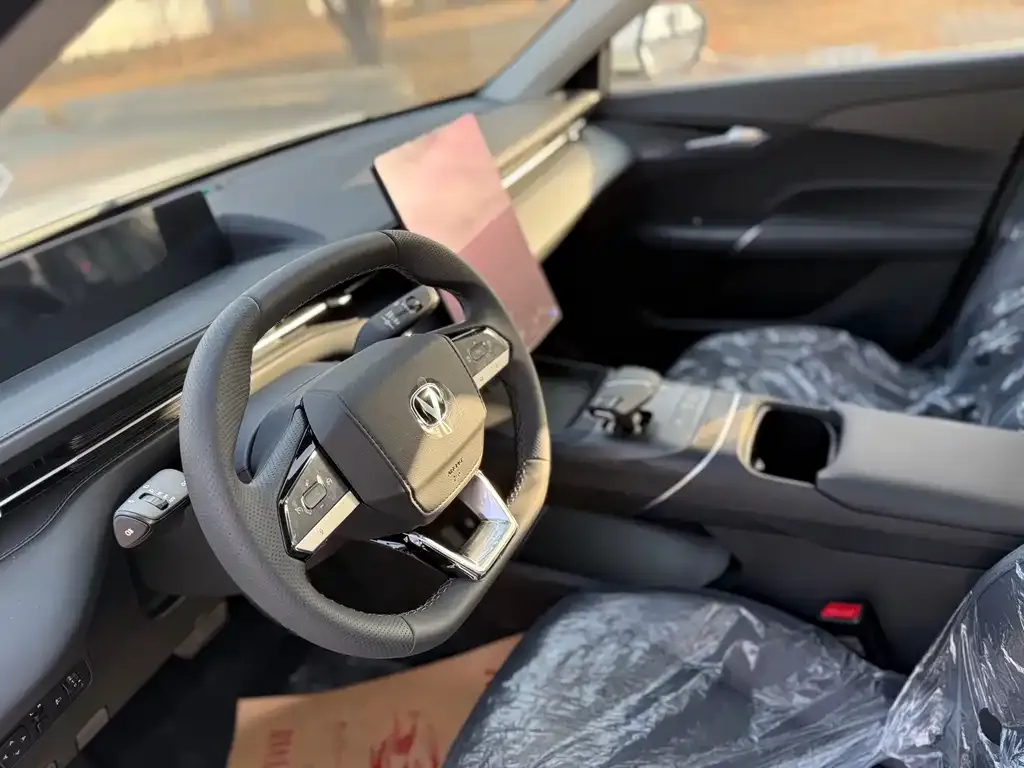 Changan Eado 2025 из CN, фото 3