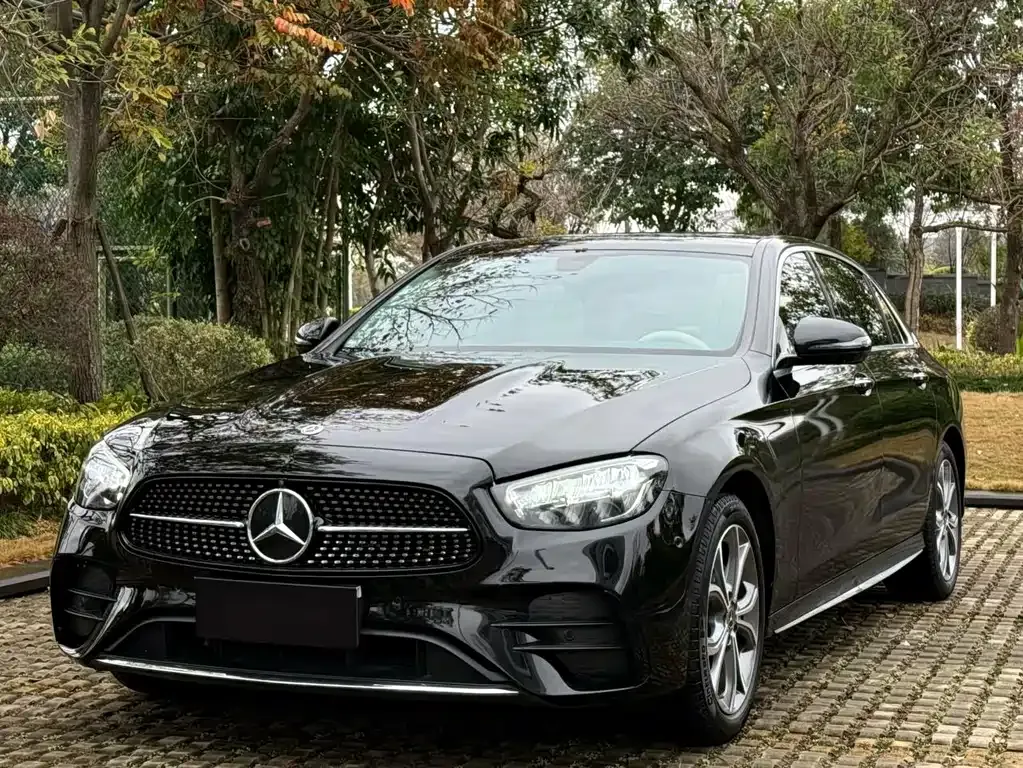Mercedes-Benz E-Class 2023 из CN, фото 1