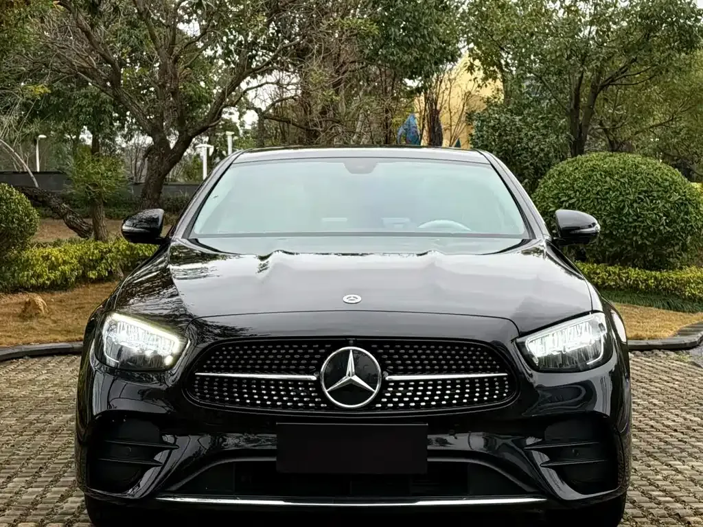 Mercedes-Benz E-Class 2023 из CN, фото 3