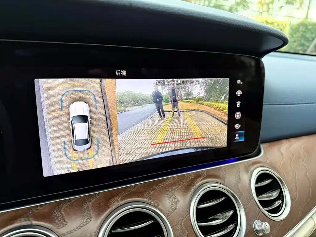 Mercedes-Benz E-Class 2023 из CN, фото 4