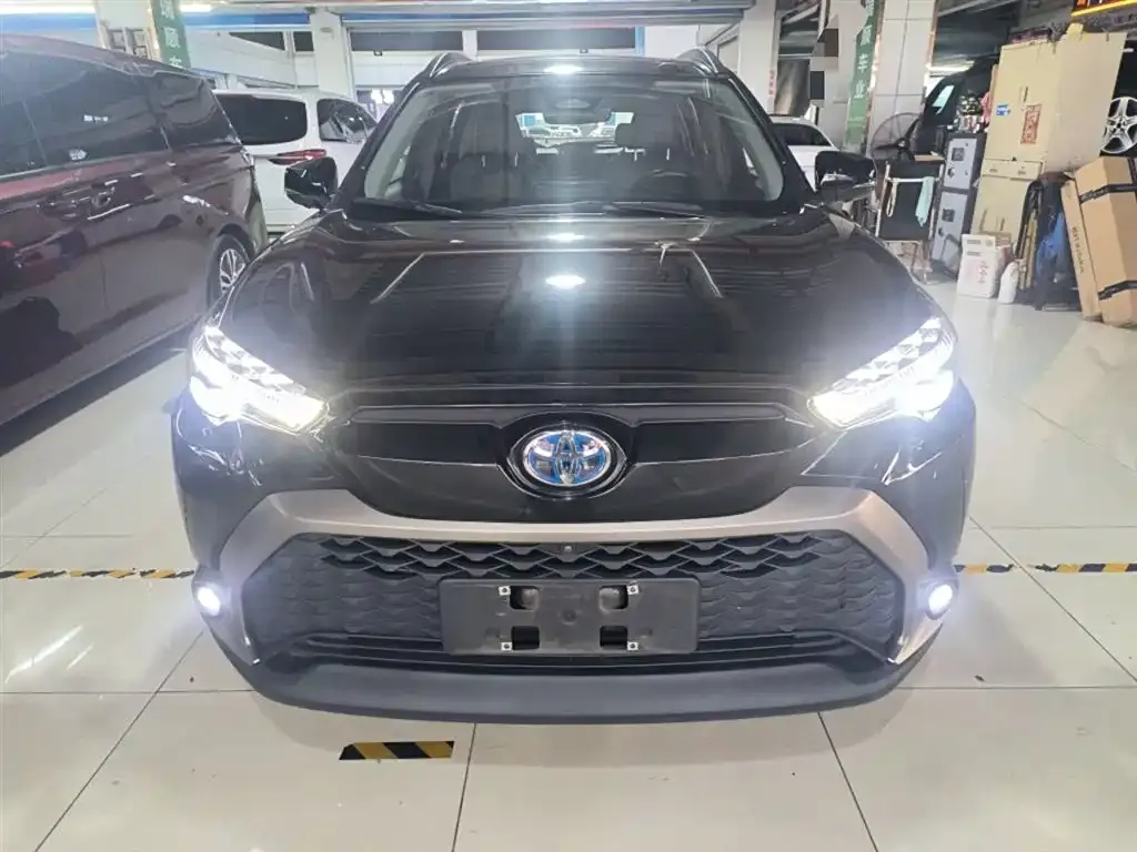 Toyota Frontlander 2023 из CN, фото 7