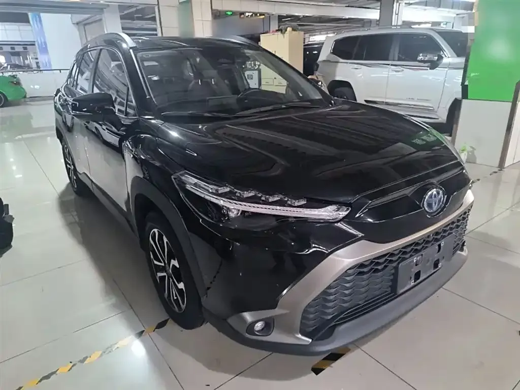 Toyota Frontlander 2023 из CN, фото 3
