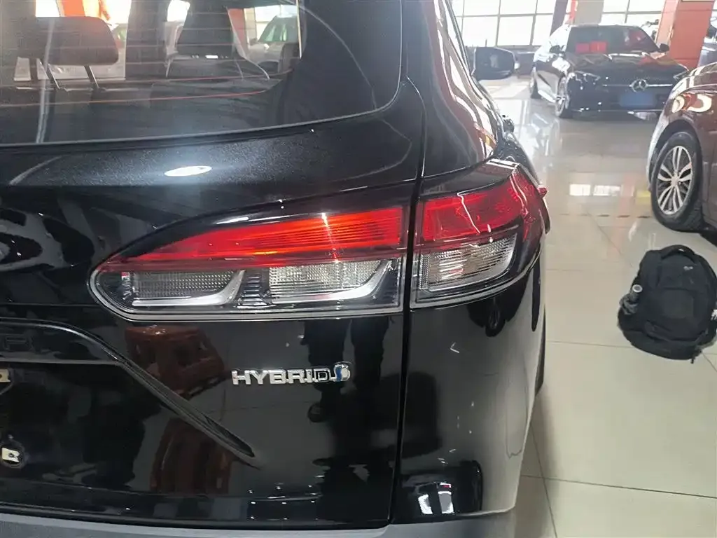 Toyota Frontlander 2023 из CN, фото 9