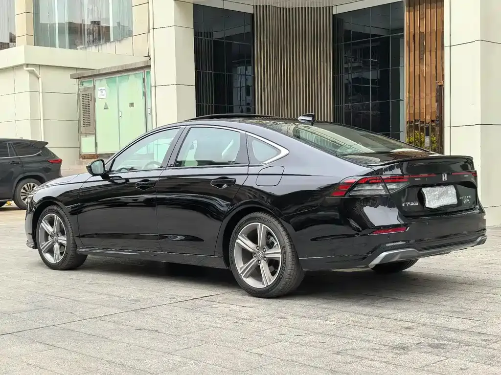 Honda Accord 2024 из CN, фото 6