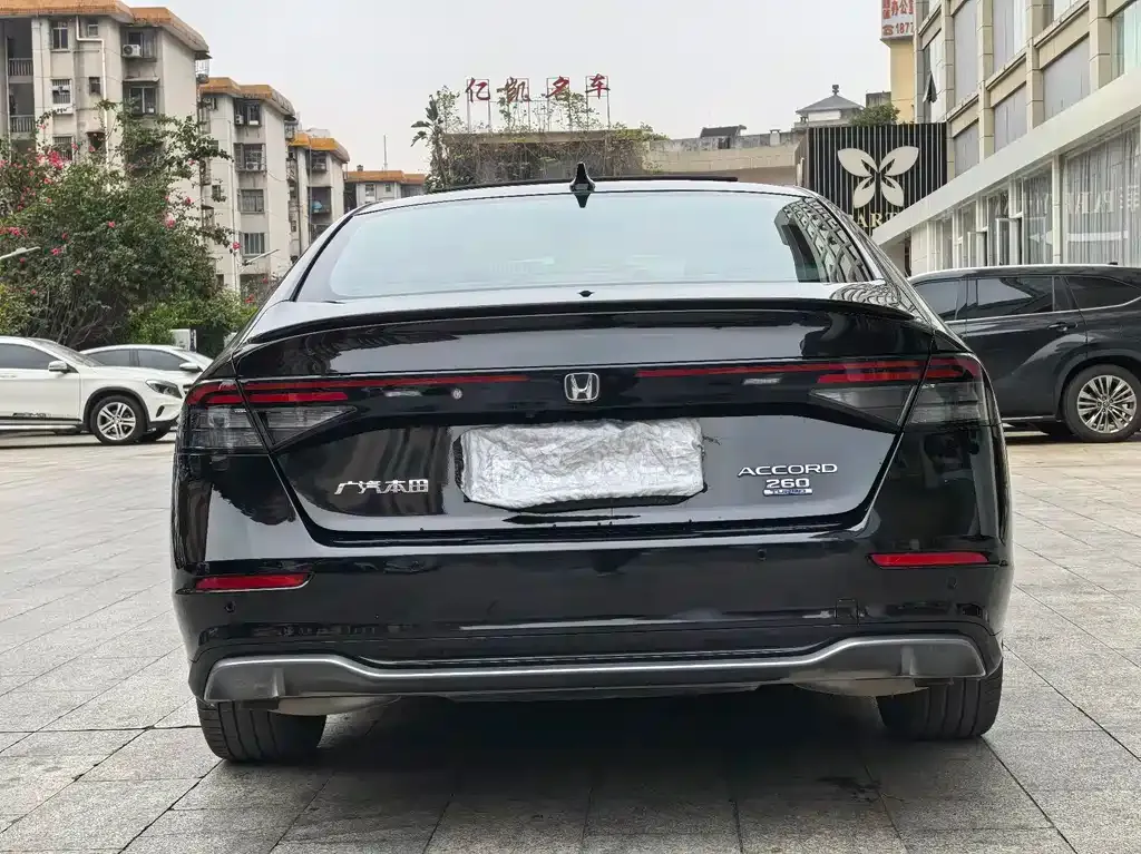 Honda Accord 2024 из CN, фото 3