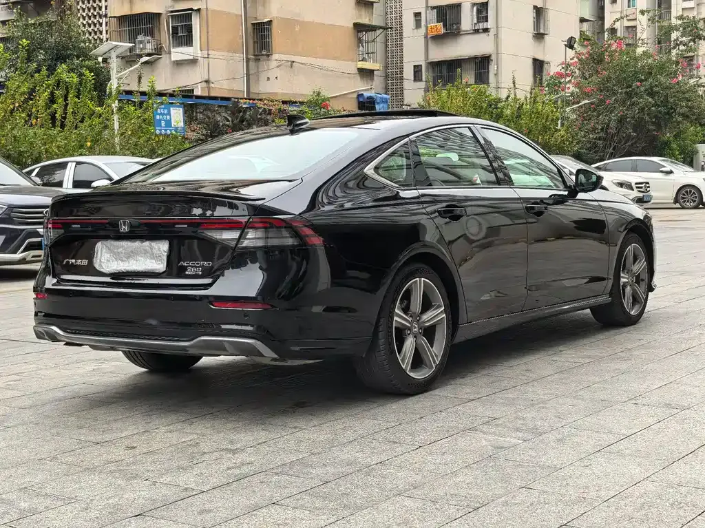Honda Accord 2024 из CN, фото 9