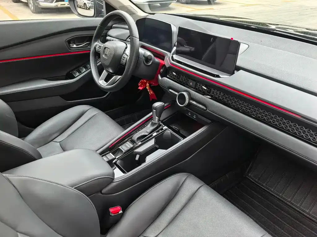 Honda Accord 2024 из CN, фото 8