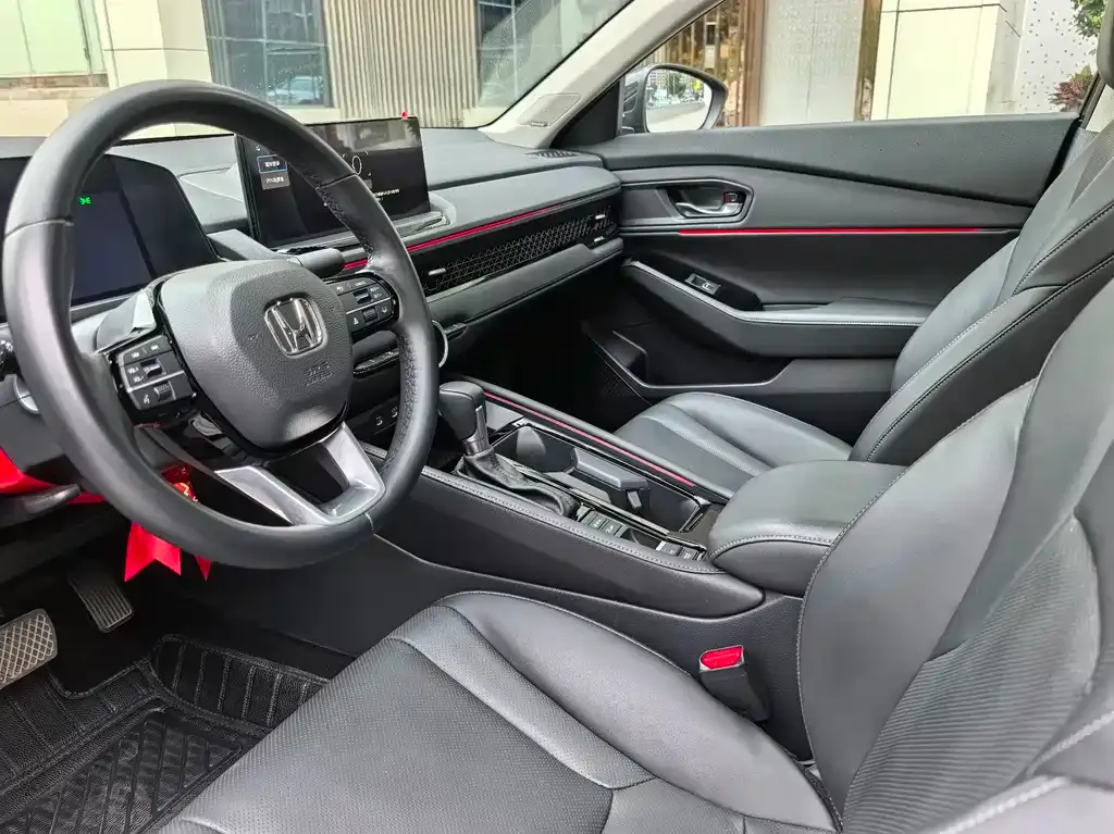 Honda Accord 2024 из CN, фото 2