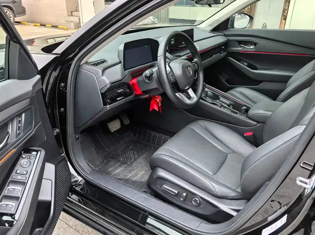 Honda Accord 2024 из CN, фото 5