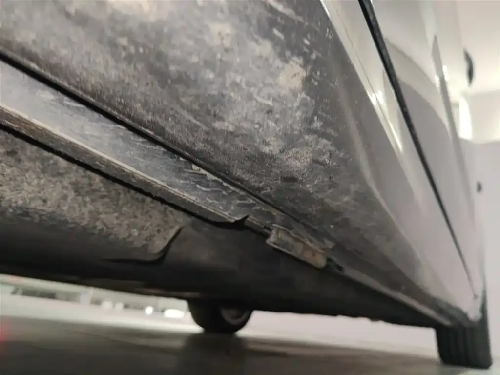 Audi A6L 2024 из CN, фото 9