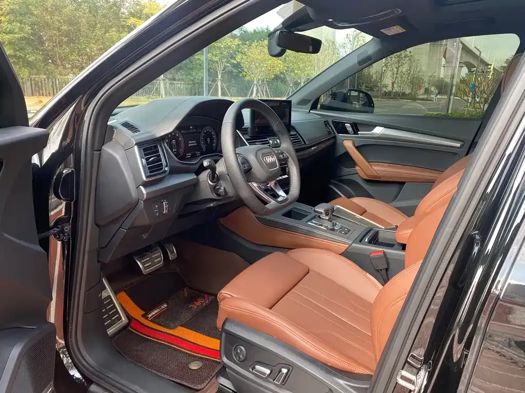 Audi Q5L 2024 из CN, фото 5