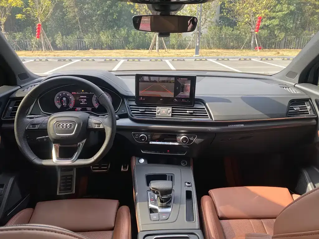 Audi Q5L 2024 из CN, фото 2