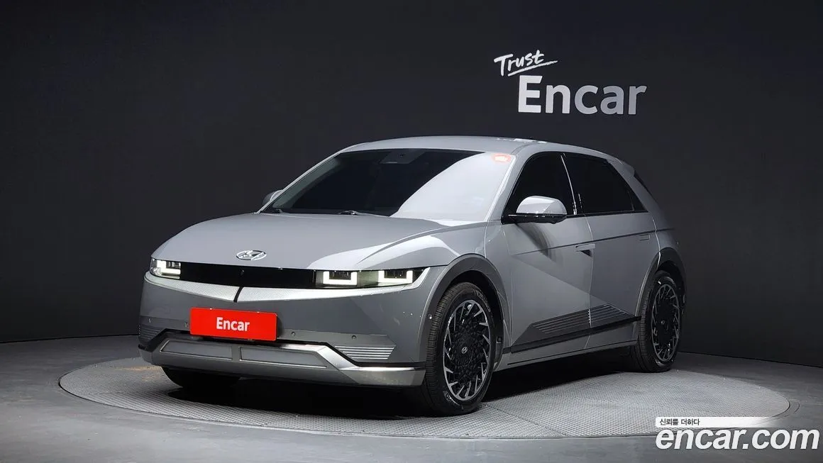 Hyundai Ioniq5 — фото 1