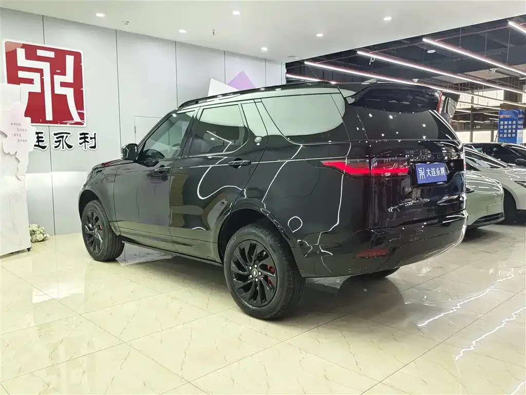 Land Rover Discovery 2023 из CN, фото 6